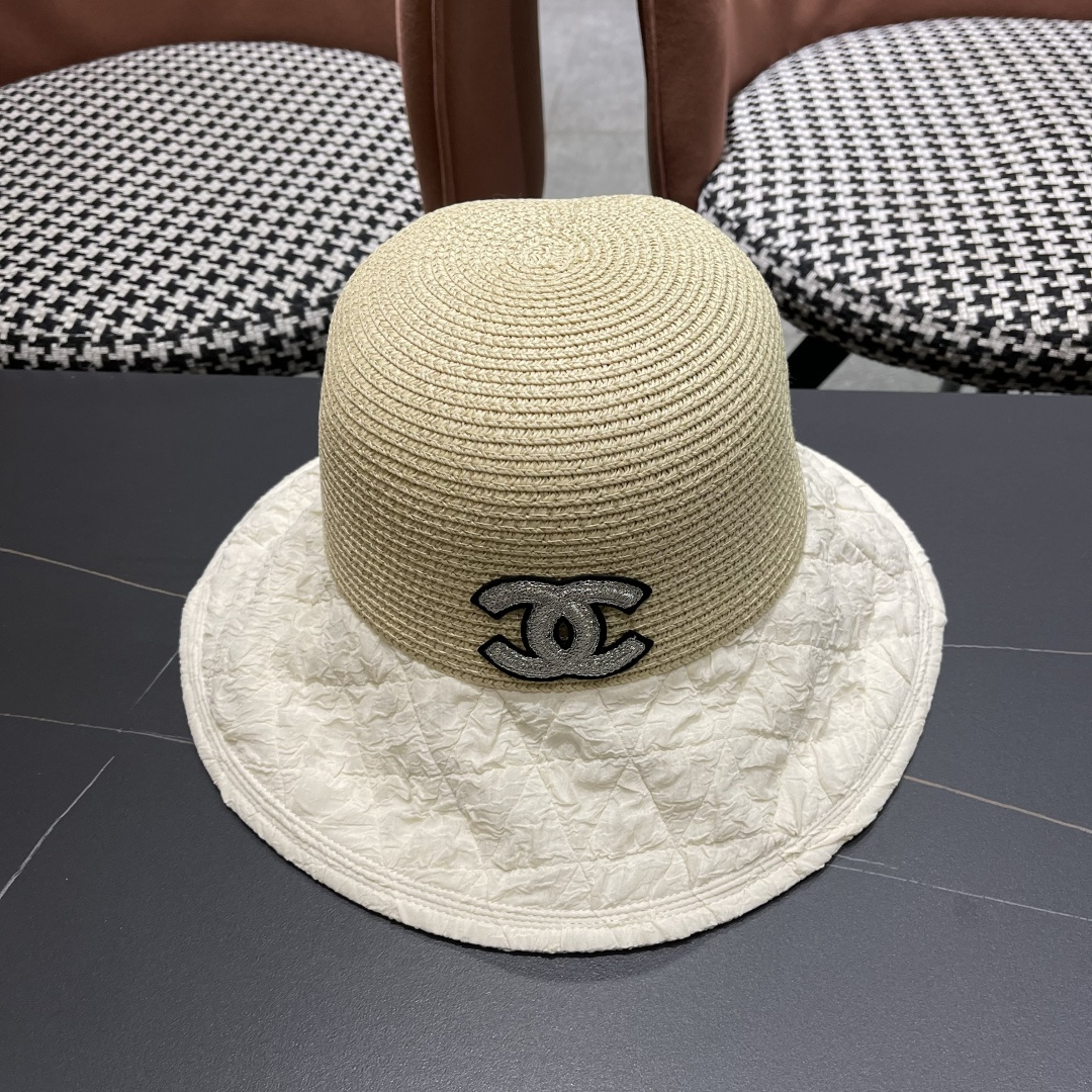  Chanel香奈儿日系优雅开叉蝴蝶结渔夫帽布草拼接大檐遮阳帽太
阳帽可折叠草帽潮