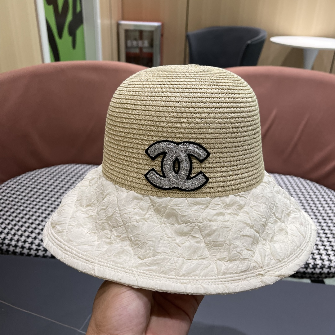  Chanel香奈儿日系优雅开叉蝴蝶结渔夫帽布草拼接大檐遮阳帽太
阳帽可折叠草帽潮