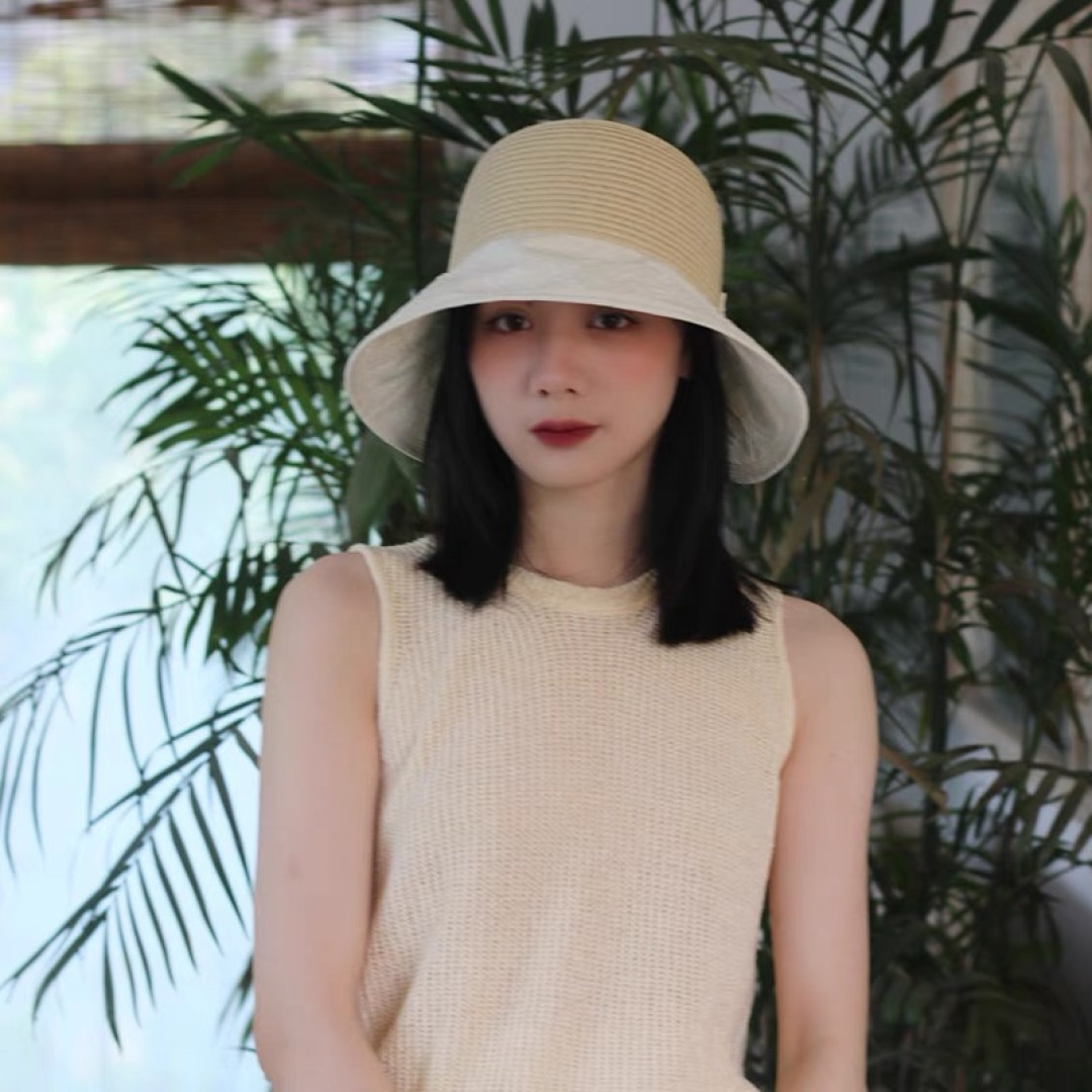  Chanel香奈儿日系优雅开叉蝴蝶结渔夫帽布草拼接大檐遮阳帽太
阳帽可折叠草帽潮