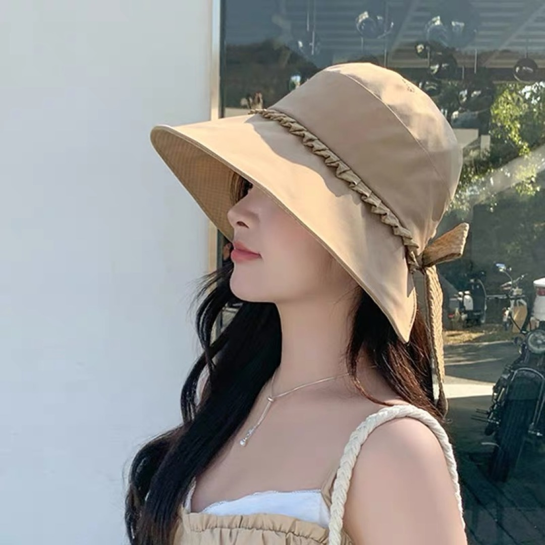 NO:362110,MONCLER New bow fisherman hat women's face showing small summer big brim hat vacation cover sun hat straw hat fisherman hat baseball hat knit hat, hat, Moncler, espadrilles, hats蒙口MONCLER 新款蝴蝶结渔夫帽子女显脸小夏季大帽檐帽度假遮 阳太阳帽帽子草帽渔夫帽棒球帽针织帽,帽子,Moncler,espadrilles,hats,hat