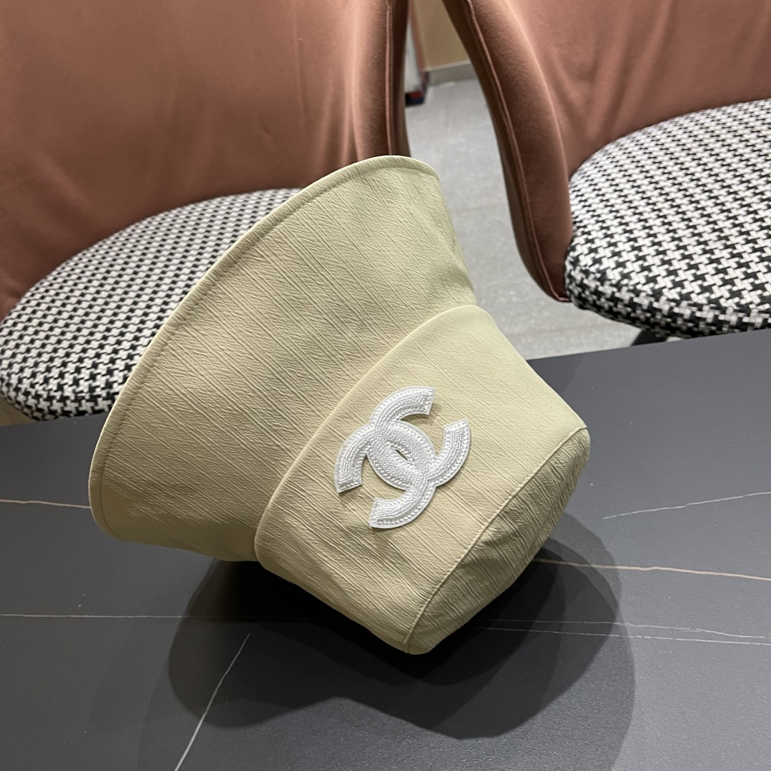  CHANEL 香奈儿法式简约大檐蝴蝶结渔夫帽女春夏出
游游优雅气质遮阳防晒盆帽显脸小