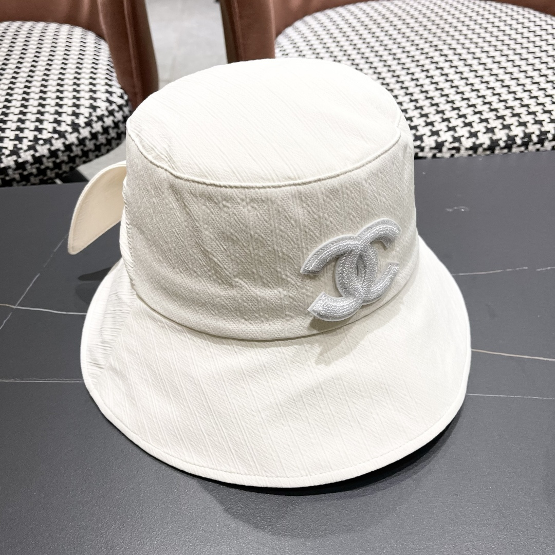  CHANEL 香奈儿法式简约大檐蝴蝶结渔夫帽女春夏出
游游优雅气质遮阳防晒盆帽显脸小