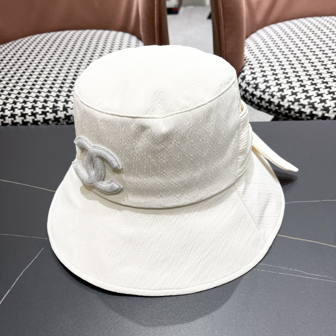  CHANEL 香奈儿法式简约大檐蝴蝶结渔夫帽女春夏出
游游优雅气质遮阳防晒盆帽显脸小