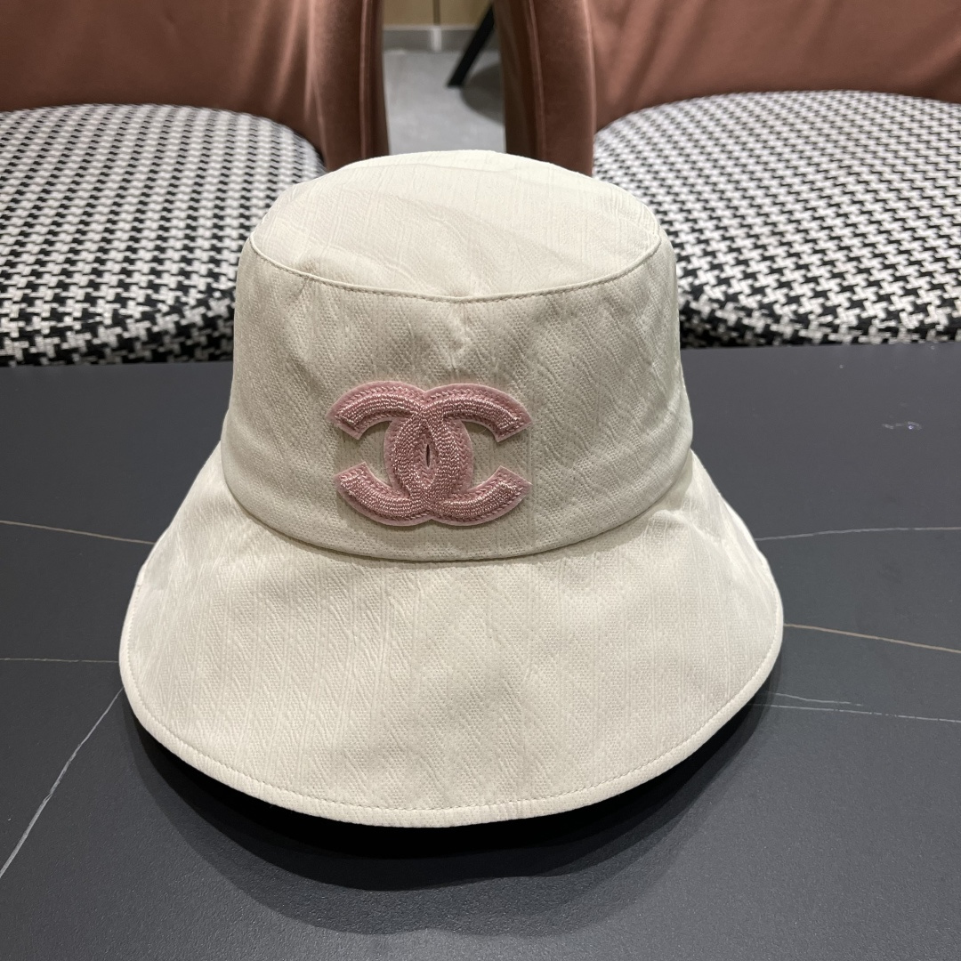  CHANEL 香奈儿法式简约大檐蝴蝶结渔夫帽女春夏出
游游优雅气质遮阳防晒盆帽显脸小