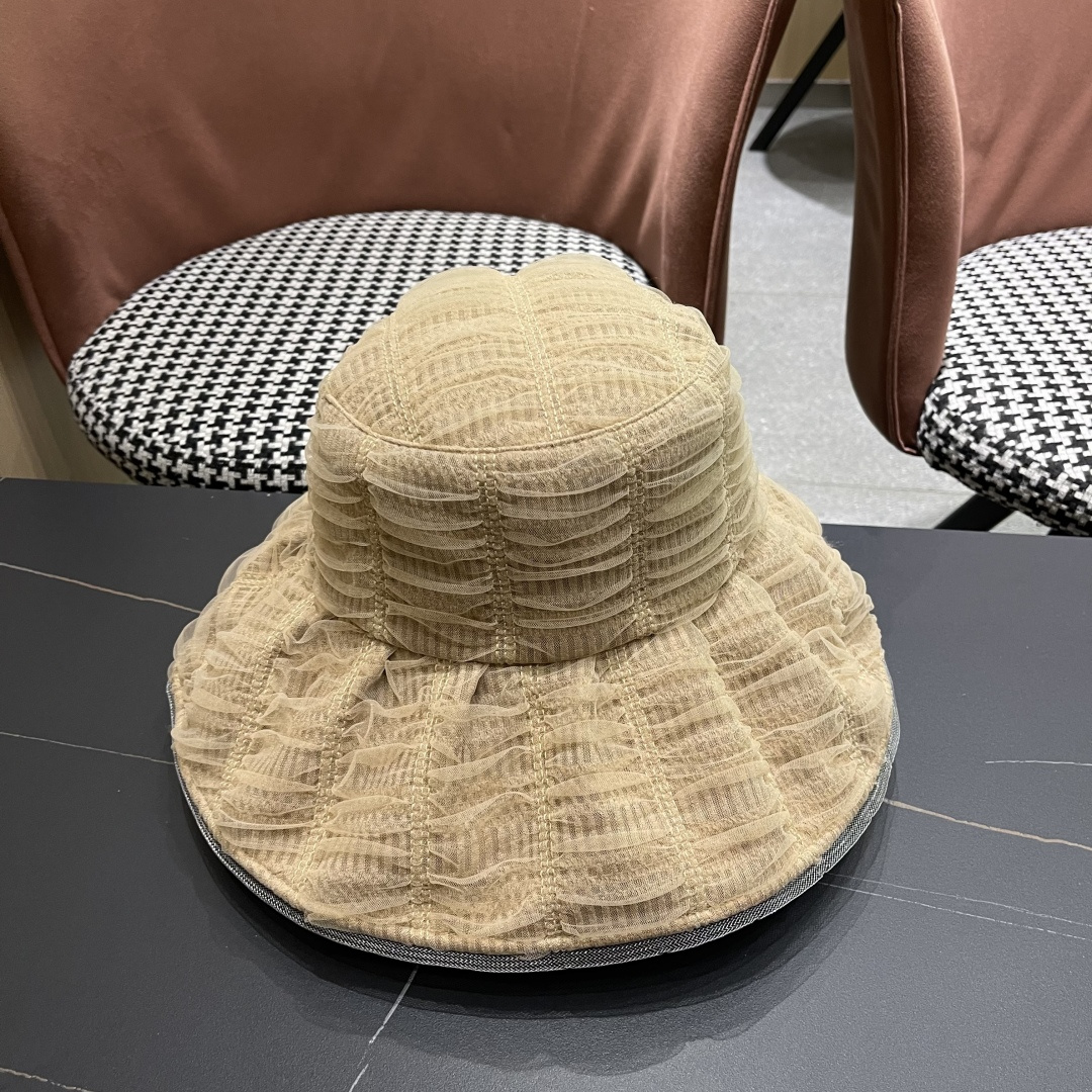  Dior迪奥2025春夏新款渔夫帽子女大头围显脸小日系泡
泡纱遞阳防晒太阳帽潮