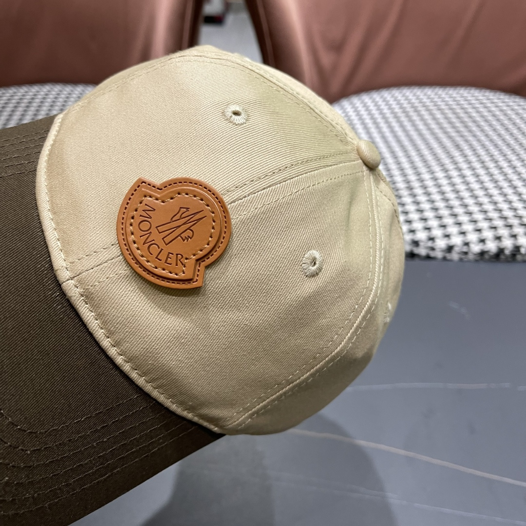  蒙口Moncler🆕春款新款拼色个性棒球帽，四季佩戴款高颜值时尚单品！
男女同款