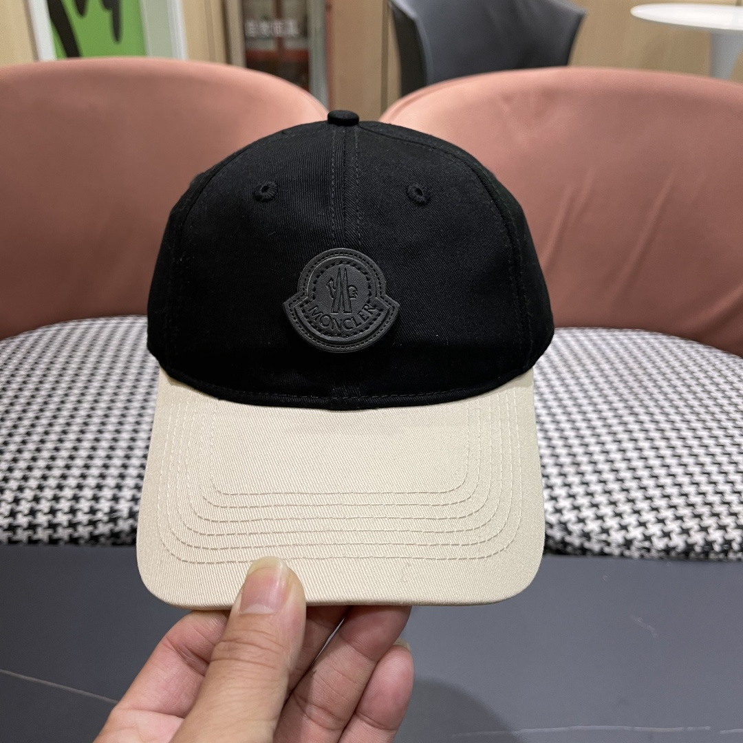  蒙口Moncler🆕春款新款拼色个性棒球帽，四季佩戴款高颜值时尚单品！
男女同款