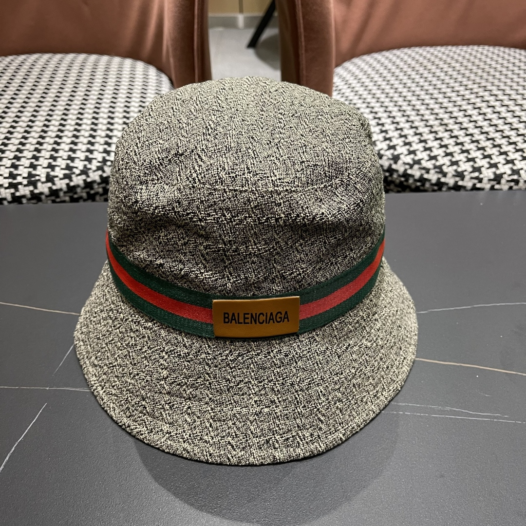 BALENCIAGA巴黎世家2025新款渔夫帽，简约休闲百搭