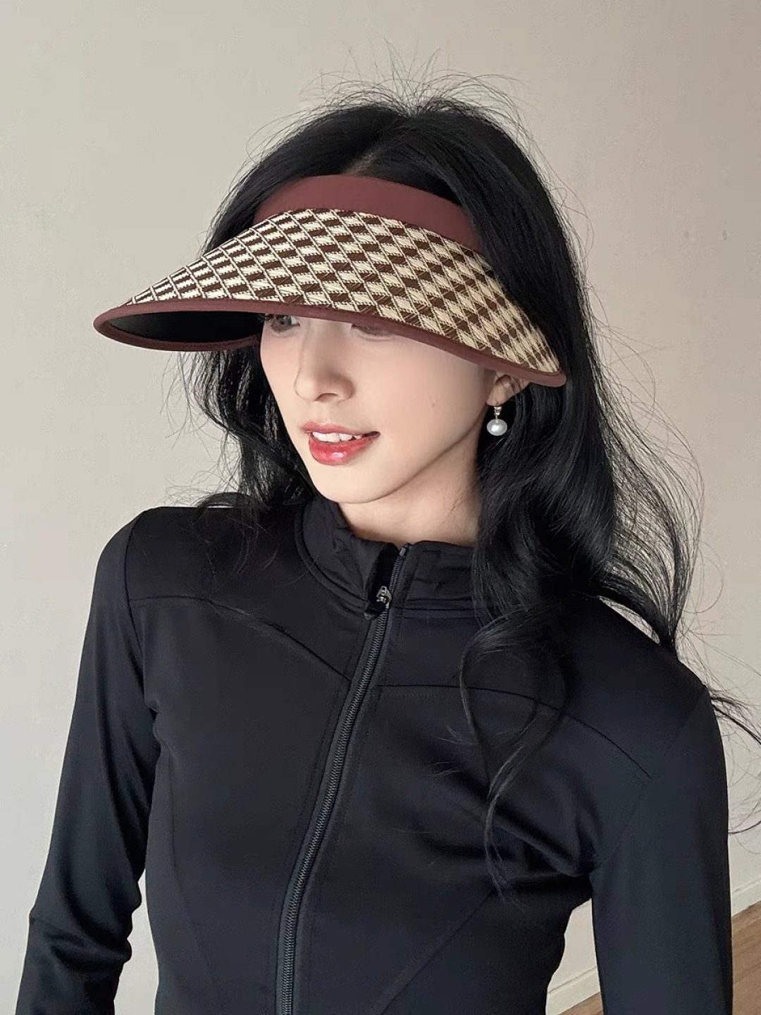 NO:353000,Lv Louis Vuitton Houndstooth Sunscreen Hat Women's 2025 New Summer UV Protection Headband Sunshade Big Hat Blade Sky Top Sun Hat Straw Hat Fisherman's Hat Baseball Hat, Hats, louis vuitton, louis vuitton, espadrilles, hatsLv路易威登 千鸟格防晒帽子女2025新款夏季防紫外线 发箍遮阳大帽檐空顶太阳帽帽子草帽渔夫帽棒球帽,帽子,louis vuitton,louis vuitton,espadrilles,hats,hat