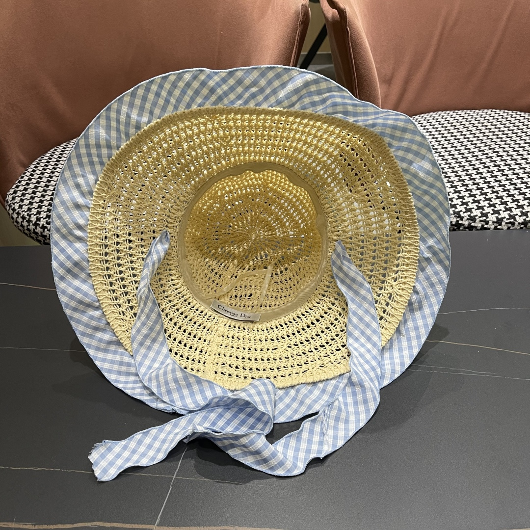 Dior迪奥2025新春蓝格飘带镂空编织草帽女大帽檐遮阳防晒法式海边度假帽子