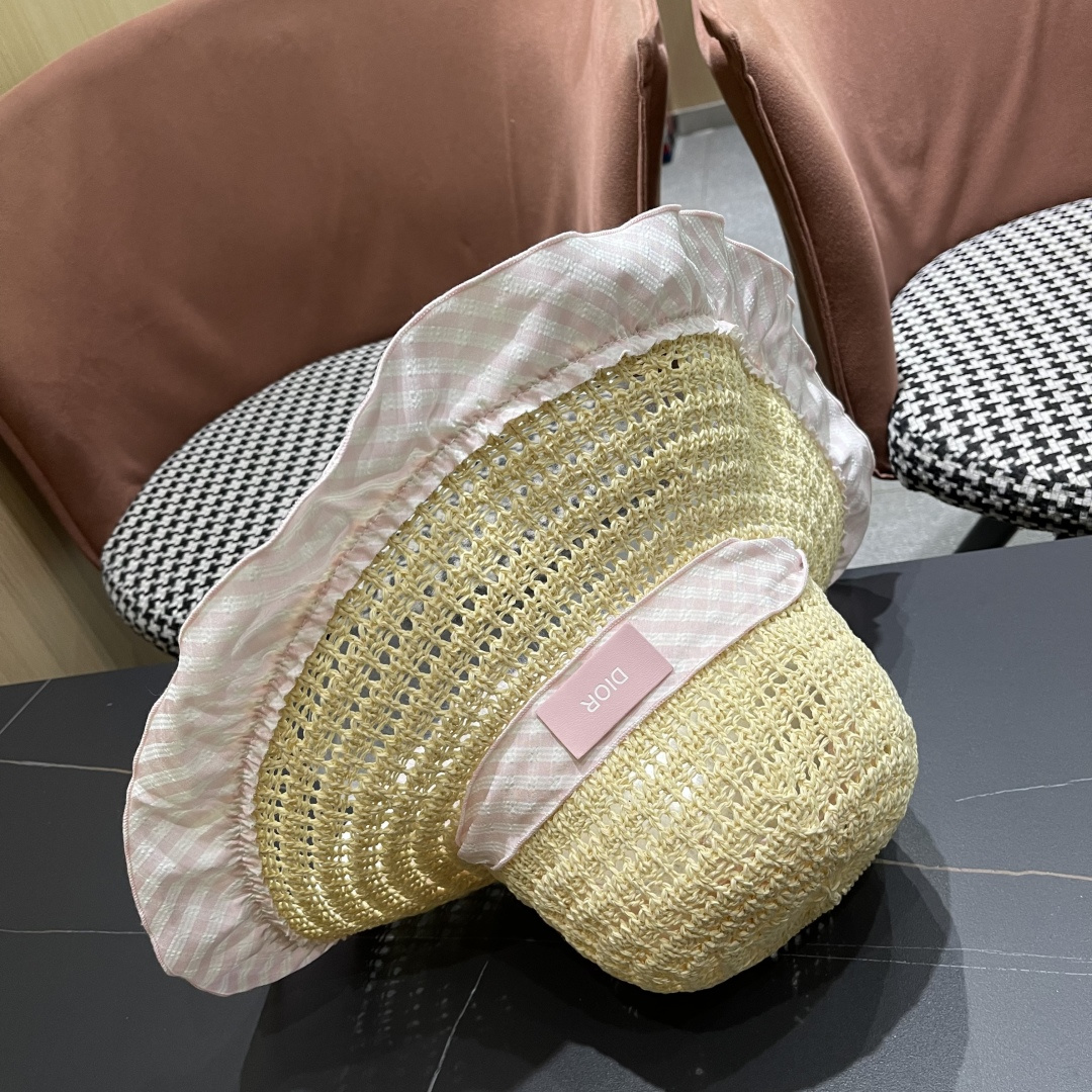 Dior迪奥2025新春蓝格飘带镂空编织草帽女大帽檐遮阳防晒法式海边度假帽子