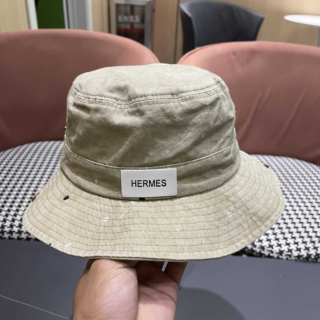  HERMÈS (爱马仕)山岩小众骑行渔夫帽山系夏户外登山帽大檐遮阳
防晒透气徒步纯色