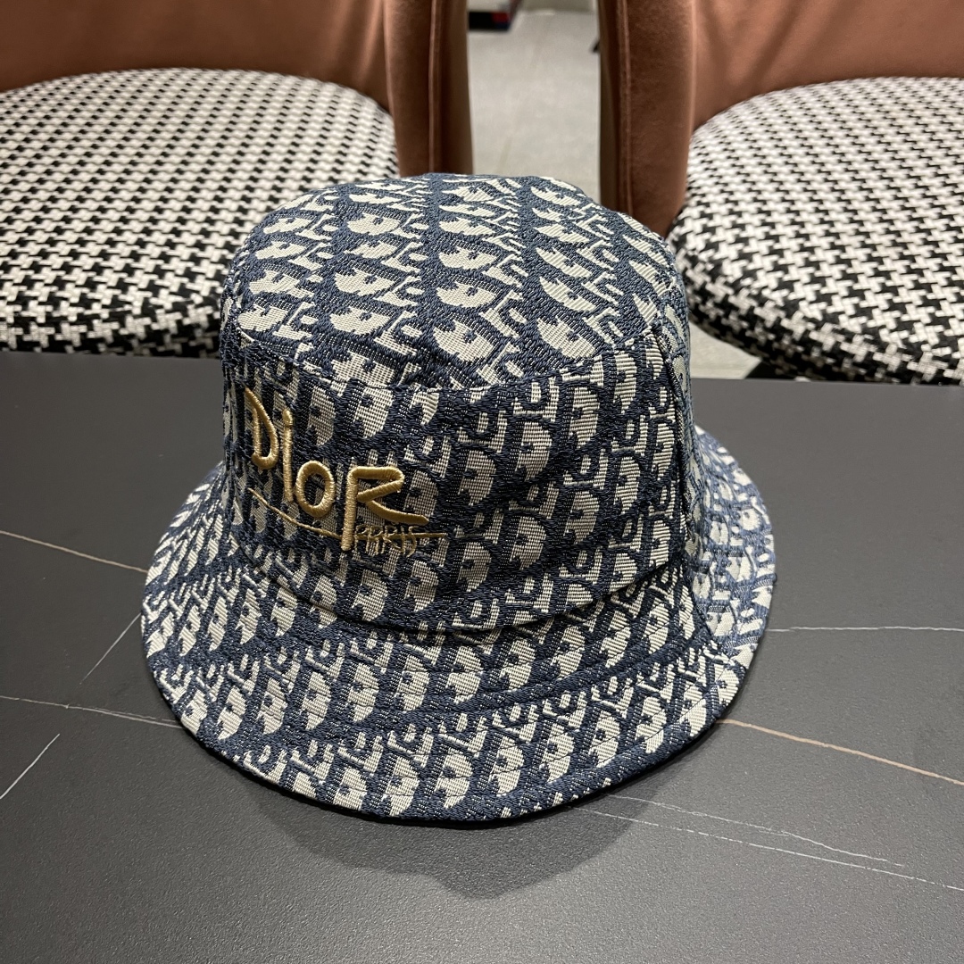  Dior(迪奥)新款2025原单渔夫帽， 精致純也格调很有感觉，专柜断货热门，质量超赞