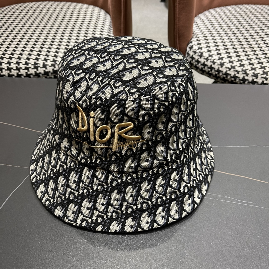  Dior(迪奥)新款2025原单渔夫帽， 精致純也格调很有感觉，专柜断货热门，质量超赞