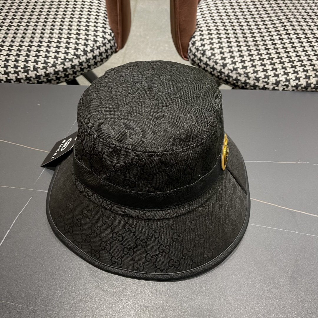 古奇渔夫帽GUCCI🧢2025原单品质火爆来袭 🔥🎩 工艺非常精美 高档大气上档次！低调奢华，方便携带！