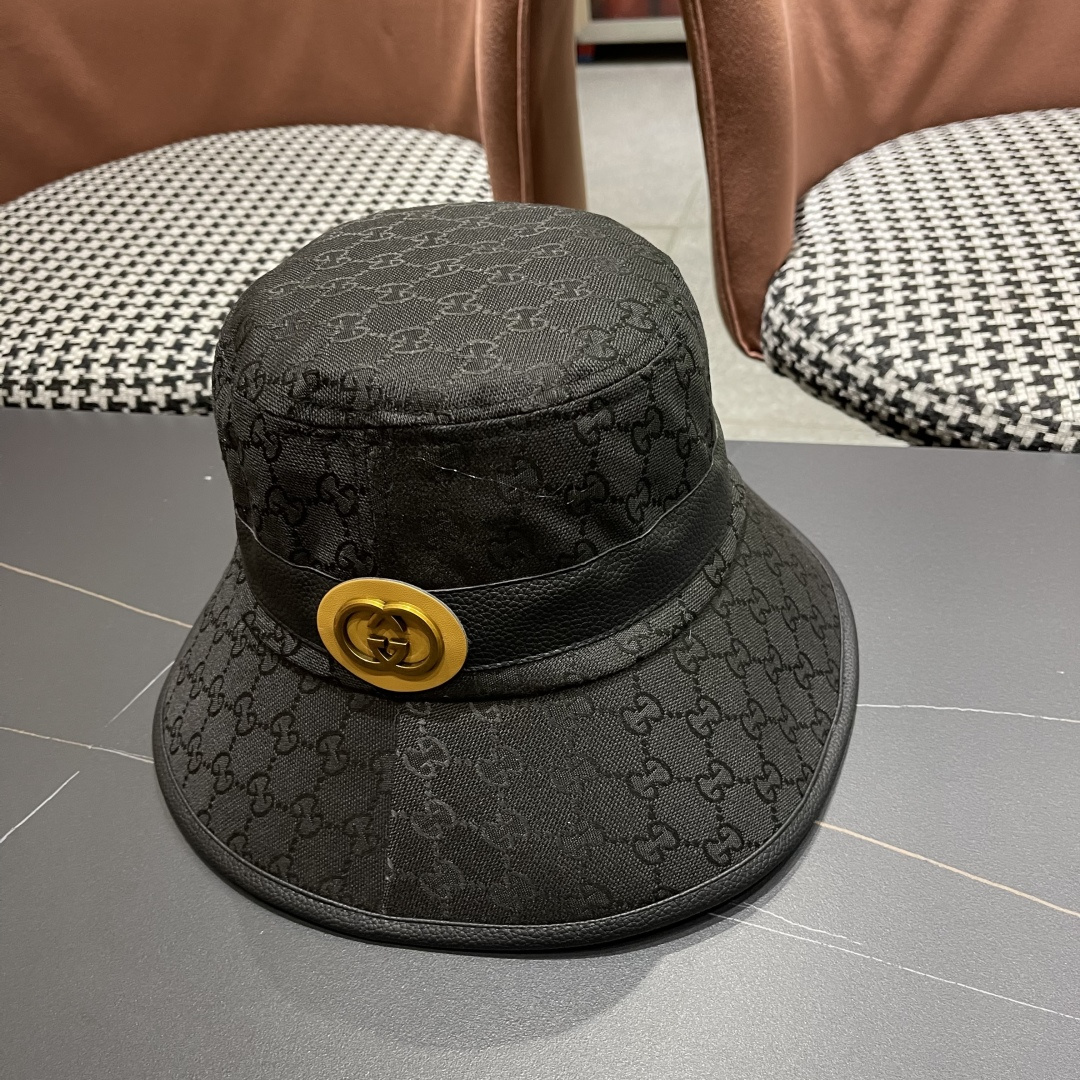 古奇渔夫帽GUCCI🧢2025原单品质火爆来袭 🔥🎩 工艺非常精美 高档大气上档次！低调奢华，方便携带！
