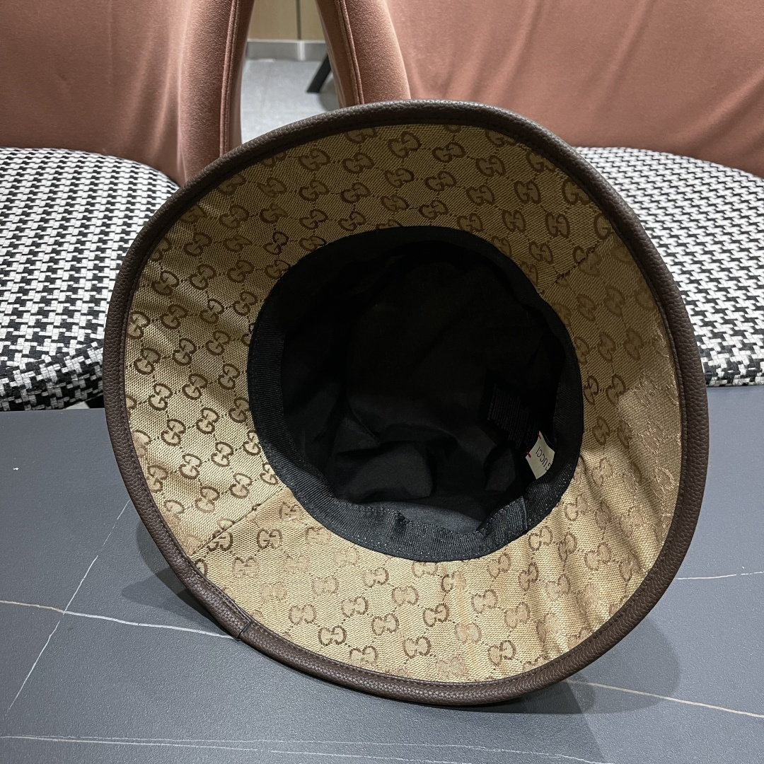 古奇渔夫帽GUCCI🧢2025原单品质火爆来袭 🔥🎩 工艺非常精美 高档大气上档次！低调奢华，方便携带！