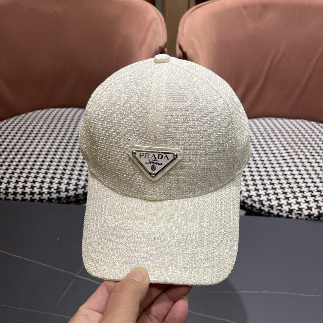 【PRADA普拉达】高端棒球帽🧢，欧美重工手法，曰韩潮流，时尚大气，帅哥美女必入款❤️❤️❤️男女必备！