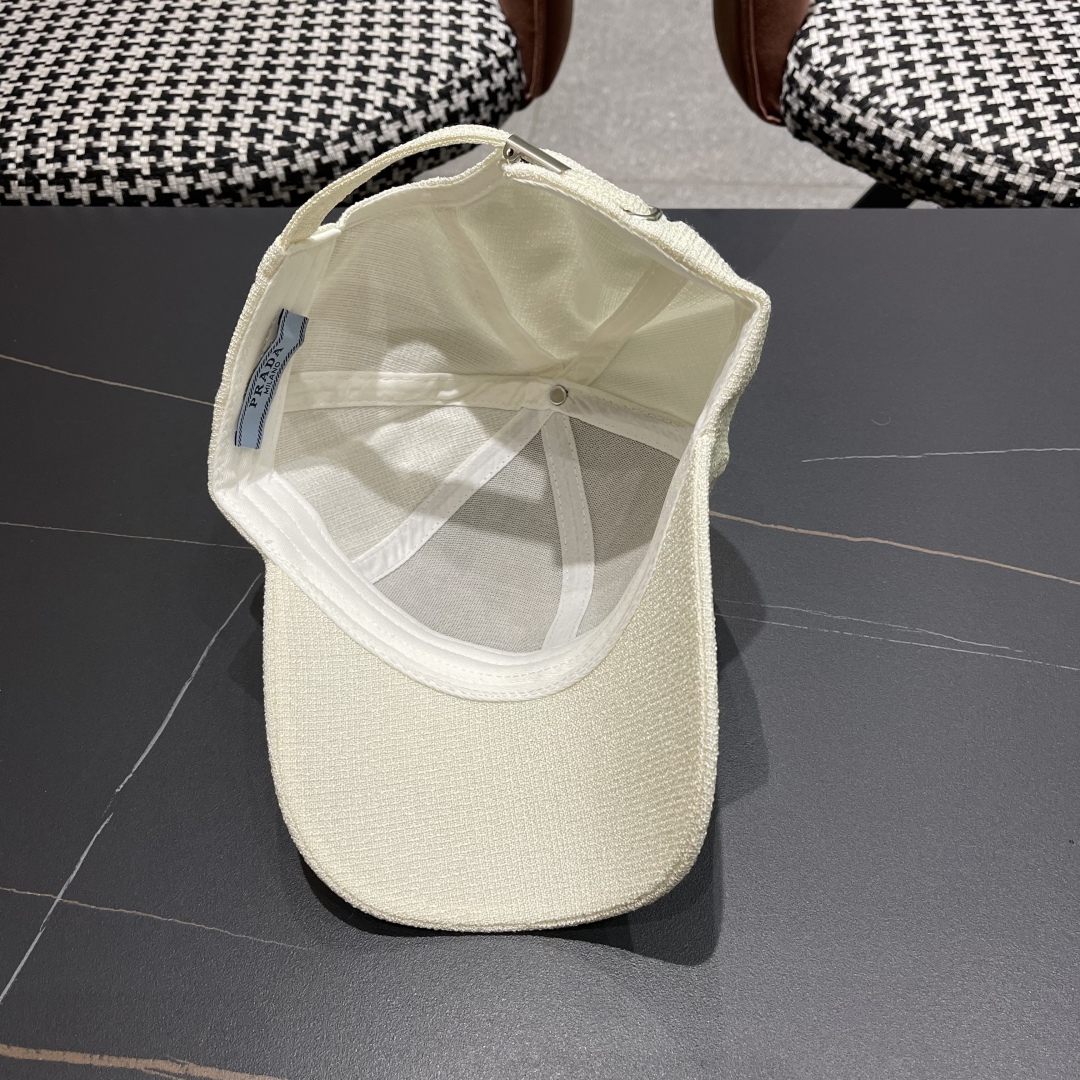 【PRADA普拉达】高端棒球帽🧢，欧美重工手法，曰韩潮流，时尚大气，帅哥美女必入款❤️❤️❤️男女必备！