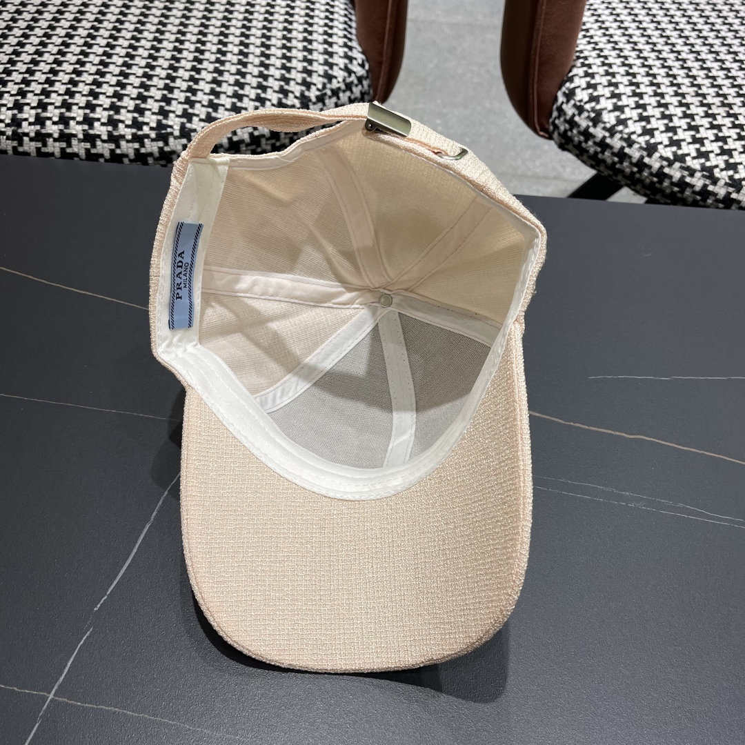 【PRADA普拉达】高端棒球帽🧢，欧美重工手法，曰韩潮流，时尚大气，帅哥美女必入款❤️❤️❤️男女必备！