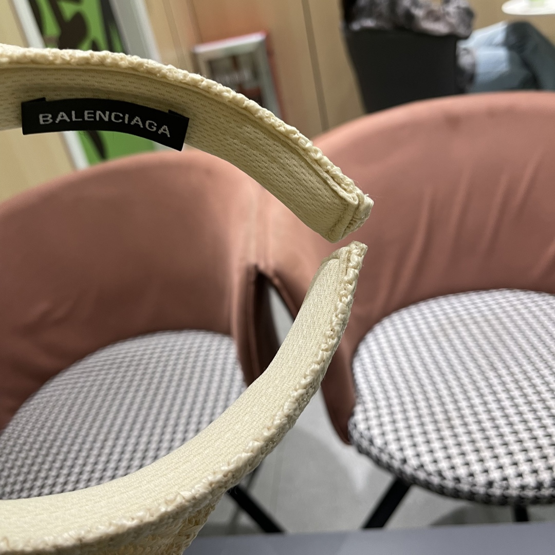  巴黎世家Balenciaga夏季小香风编织防晒帽出游百搭遮阳帽空顶帽
优雅女士太阳帽潮