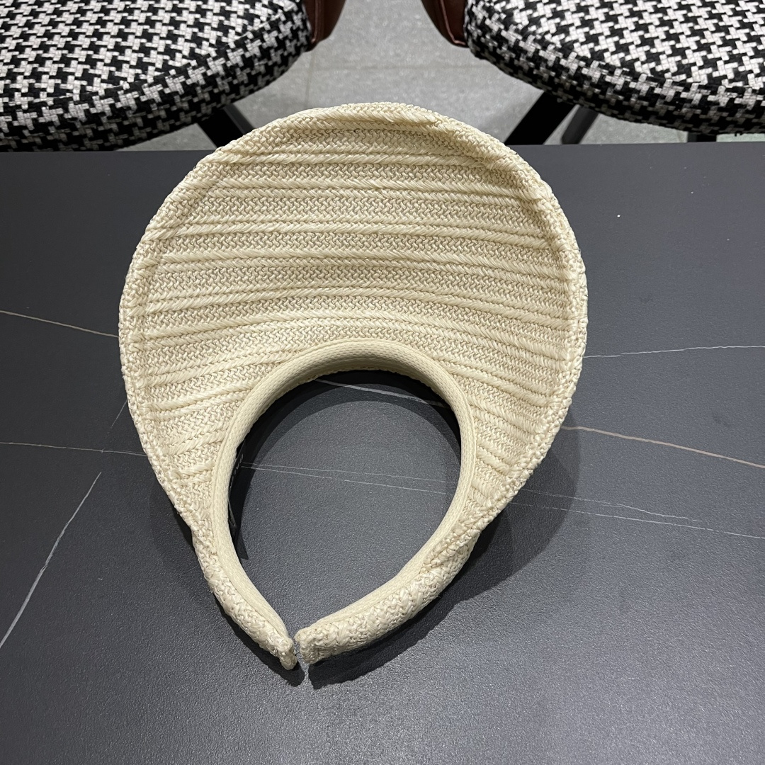  巴黎世家Balenciaga夏季小香风编织防晒帽出游百搭遮阳帽空顶帽
优雅女士太阳帽潮