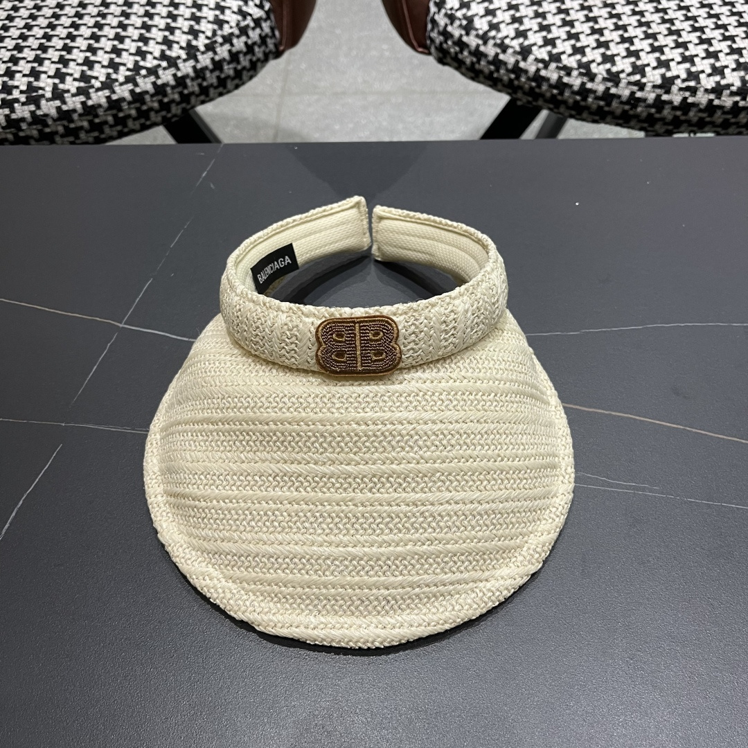  巴黎世家Balenciaga夏季小香风编织防晒帽出游百搭遮阳帽空顶帽
优雅女士太阳帽潮