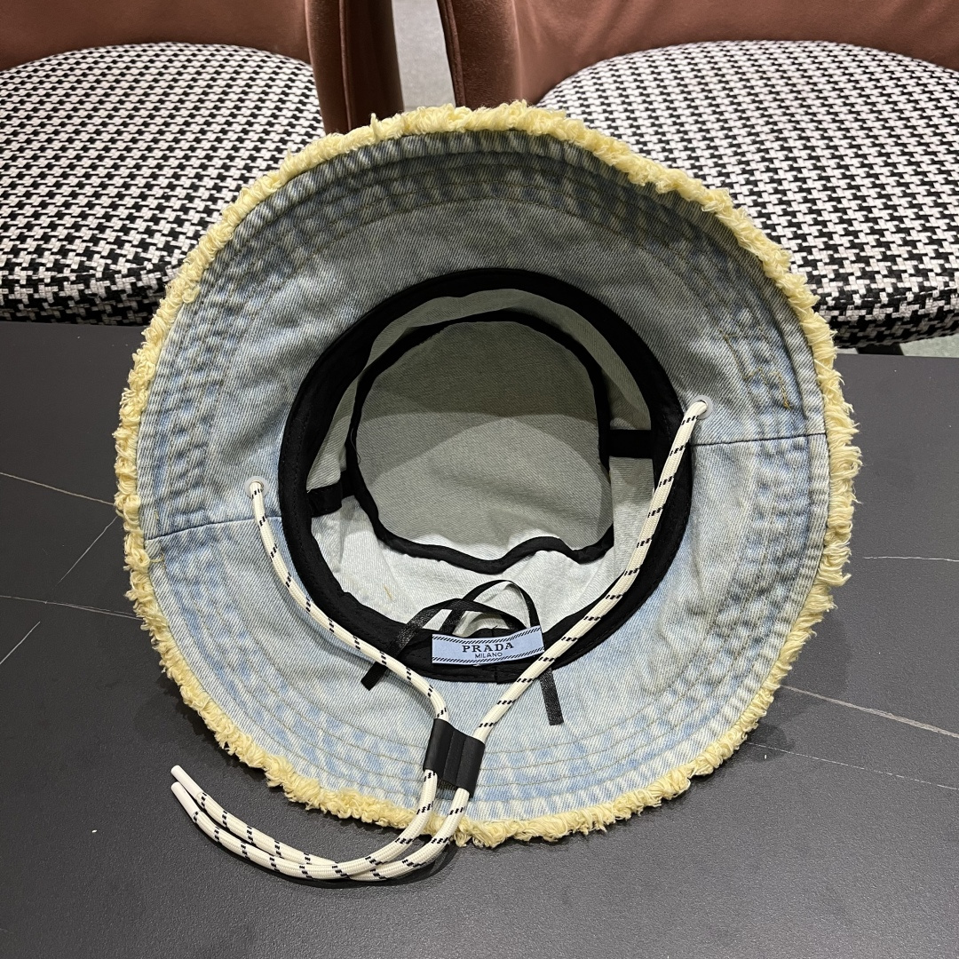  PRADA 普拉达 潮韩版牛仔帽子毛边简约渔夫帽男女春夏季时
尚休闲百搭遮阳防晒帽