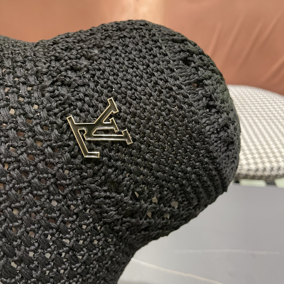  lv路易威登2025新款韩版遮阳渔夫帽女夏季纯色太阳帽镂
空针织甜美品脸小盆帽