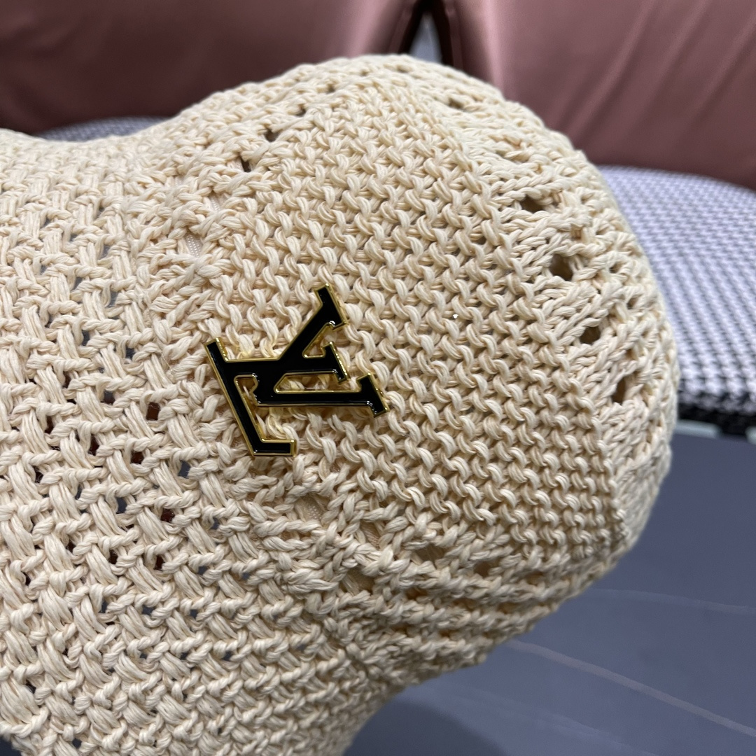  lv路易威登2025新款韩版遮阳渔夫帽女夏季纯色太阳帽镂
空针织甜美品脸小盆帽