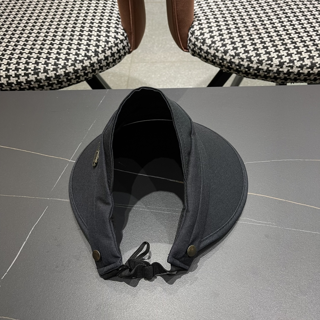  谬谬miumiu帽子女夏季新款大檐防晒空顶帽冰丝抗紫外线
户外透气全脸遮太阳帽