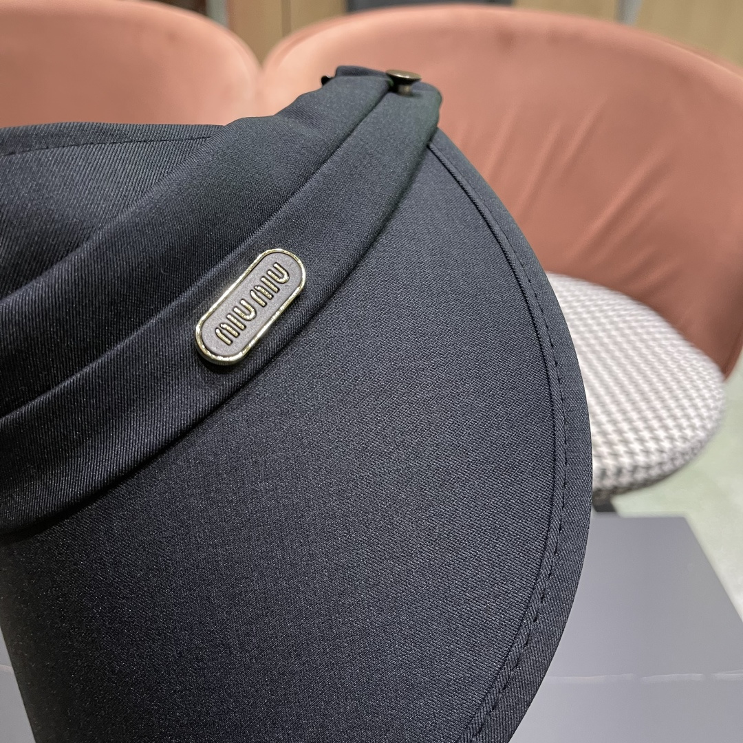  谬谬miumiu帽子女夏季新款大檐防晒空顶帽冰丝抗紫外线
户外透气全脸遮太阳帽