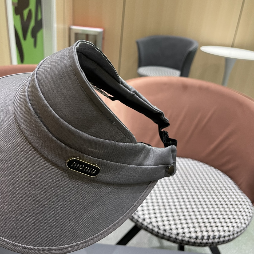  谬谬miumiu帽子女夏季新款大檐防晒空顶帽冰丝抗紫外线
户外透气全脸遮太阳帽