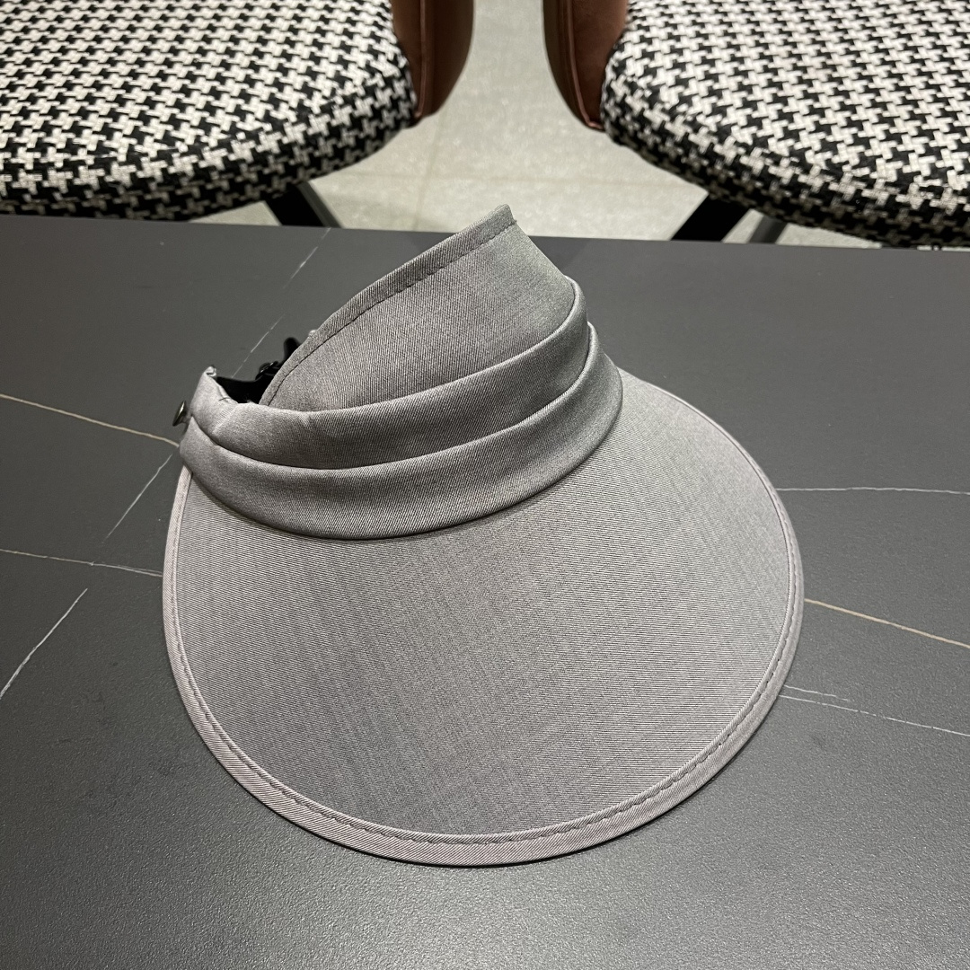  谬谬miumiu帽子女夏季新款大檐防晒空顶帽冰丝抗紫外线
户外透气全脸遮太阳帽