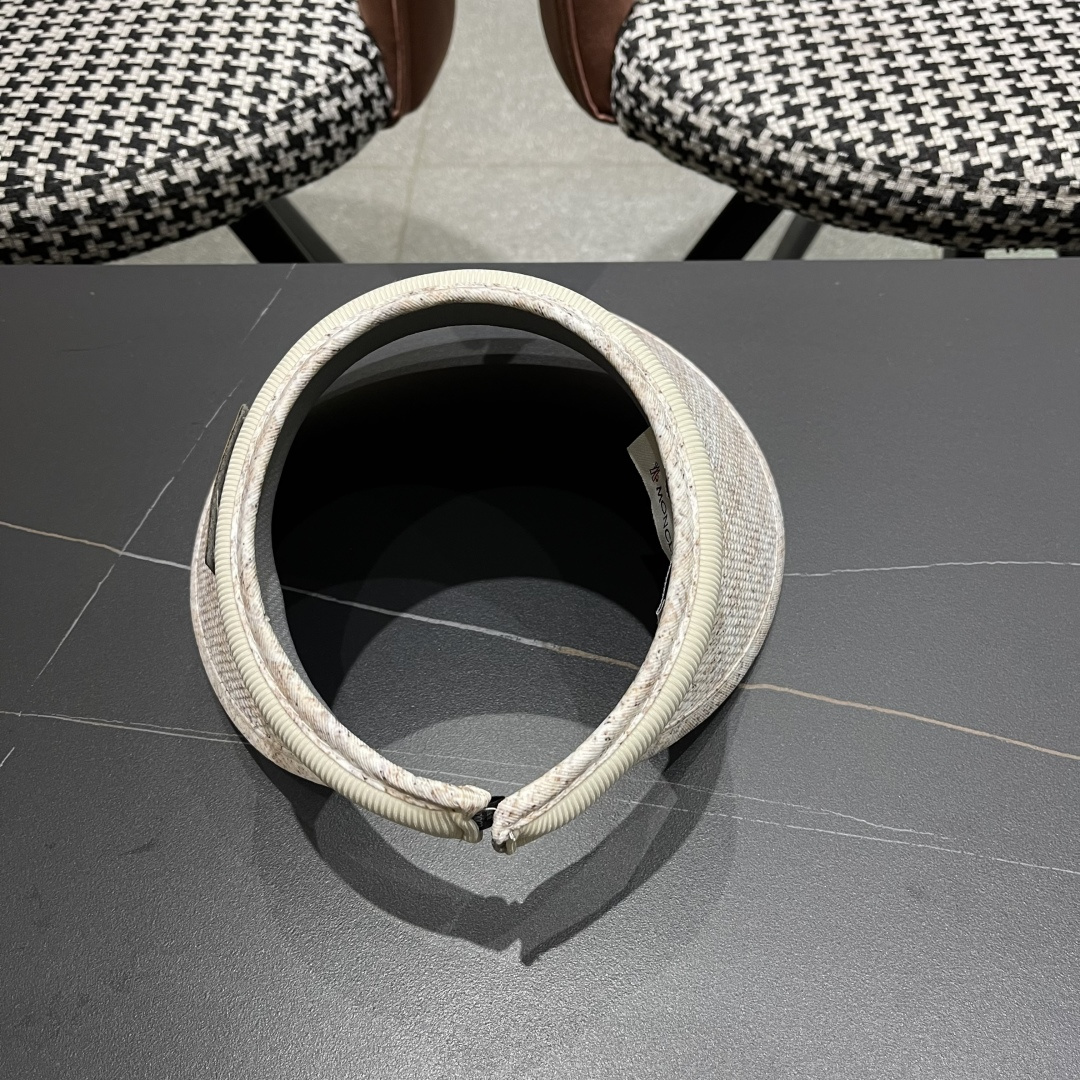  蒙口moncler防晒帽女夏防紫外线遮阳帽韩版休闲百搭大檐遮
脸空顶帽可扎马尾