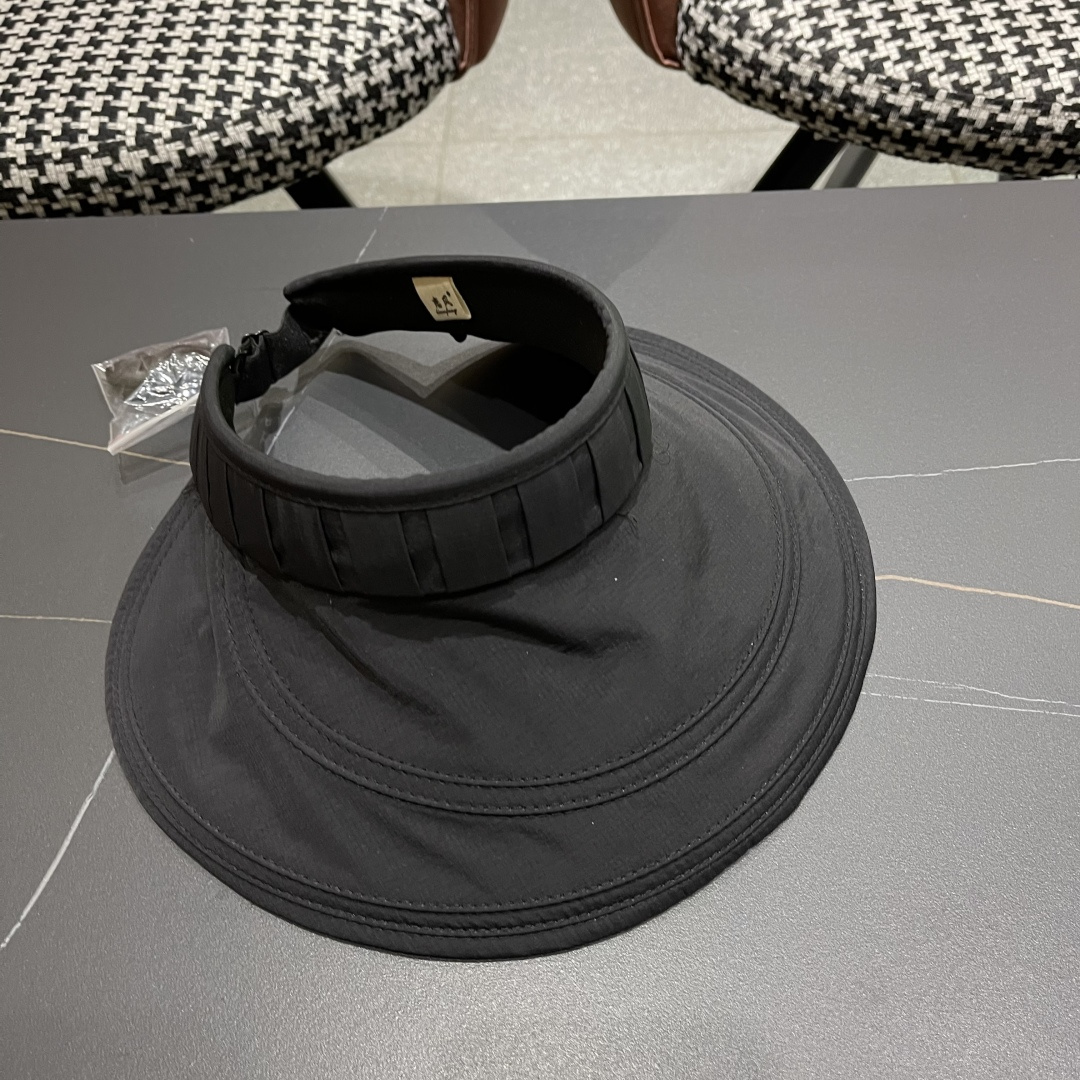  Balenclaga巴黎世家2025韩版时尚褶皱空顶帽女春夏季日系大檐遮
阳防晒可折叠太阳帽