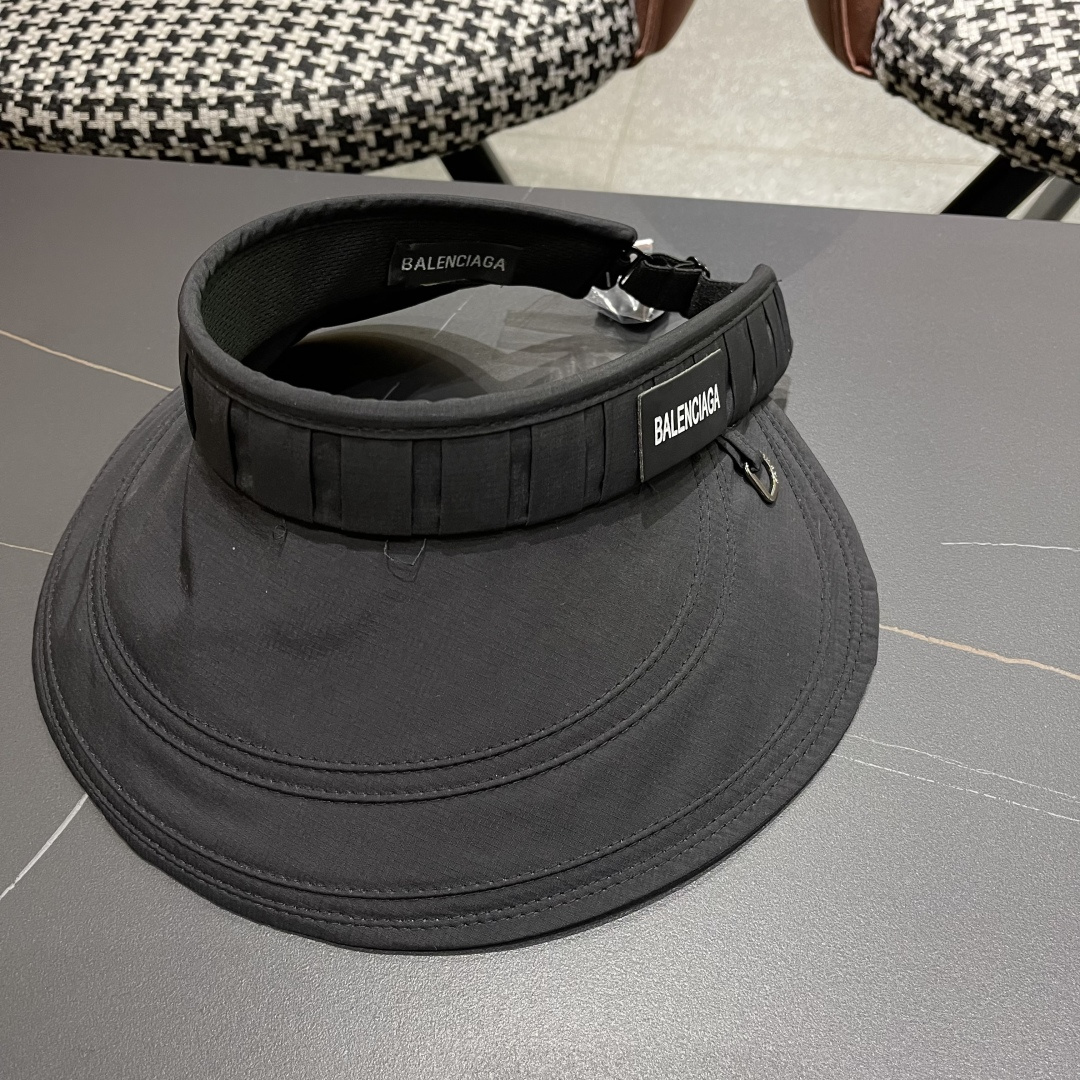  Balenclaga巴黎世家2025韩版时尚褶皱空顶帽女春夏季日系大檐遮
阳防晒可折叠太阳帽