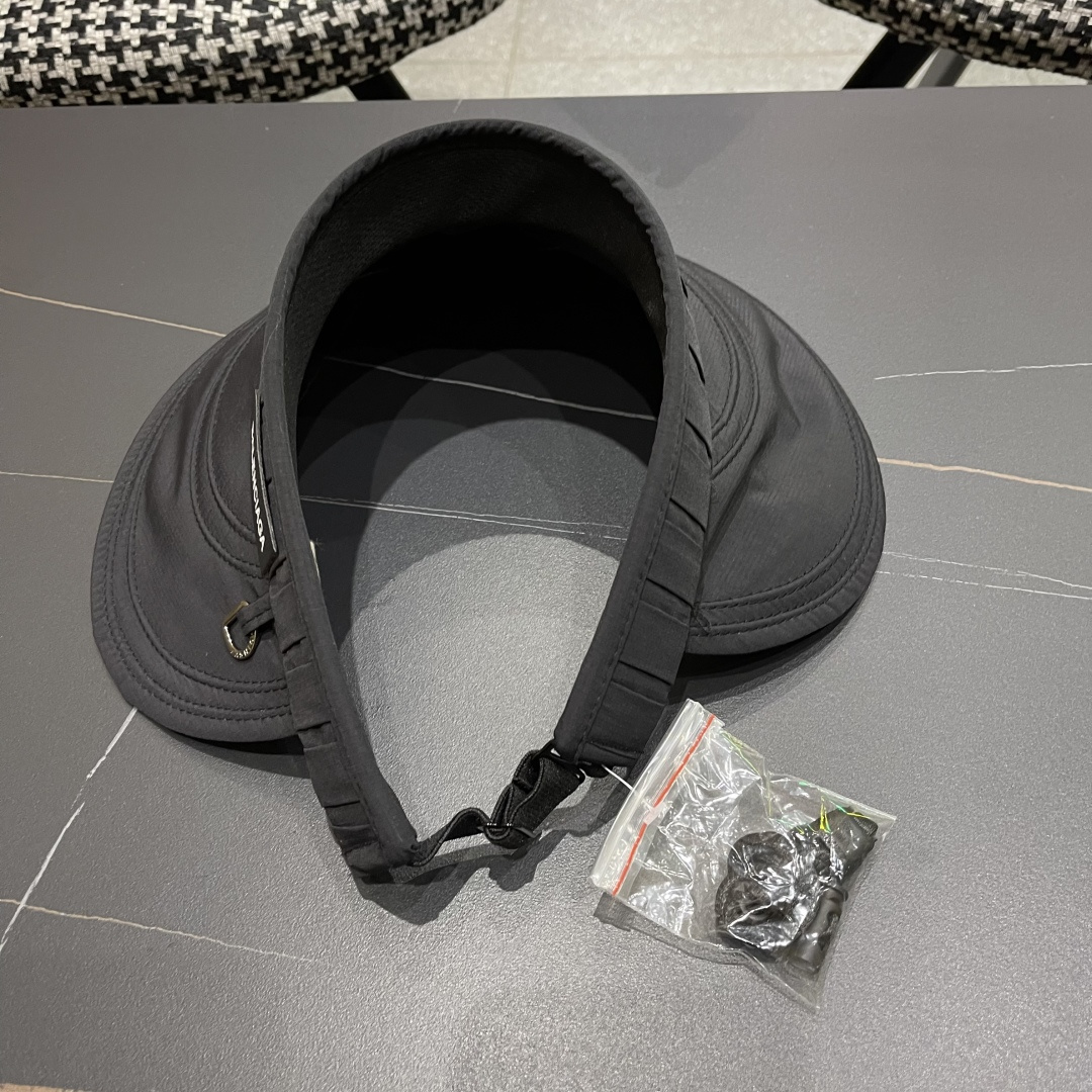  Balenclaga巴黎世家2025韩版时尚褶皱空顶帽女春夏季日系大檐遮
阳防晒可折叠太阳帽