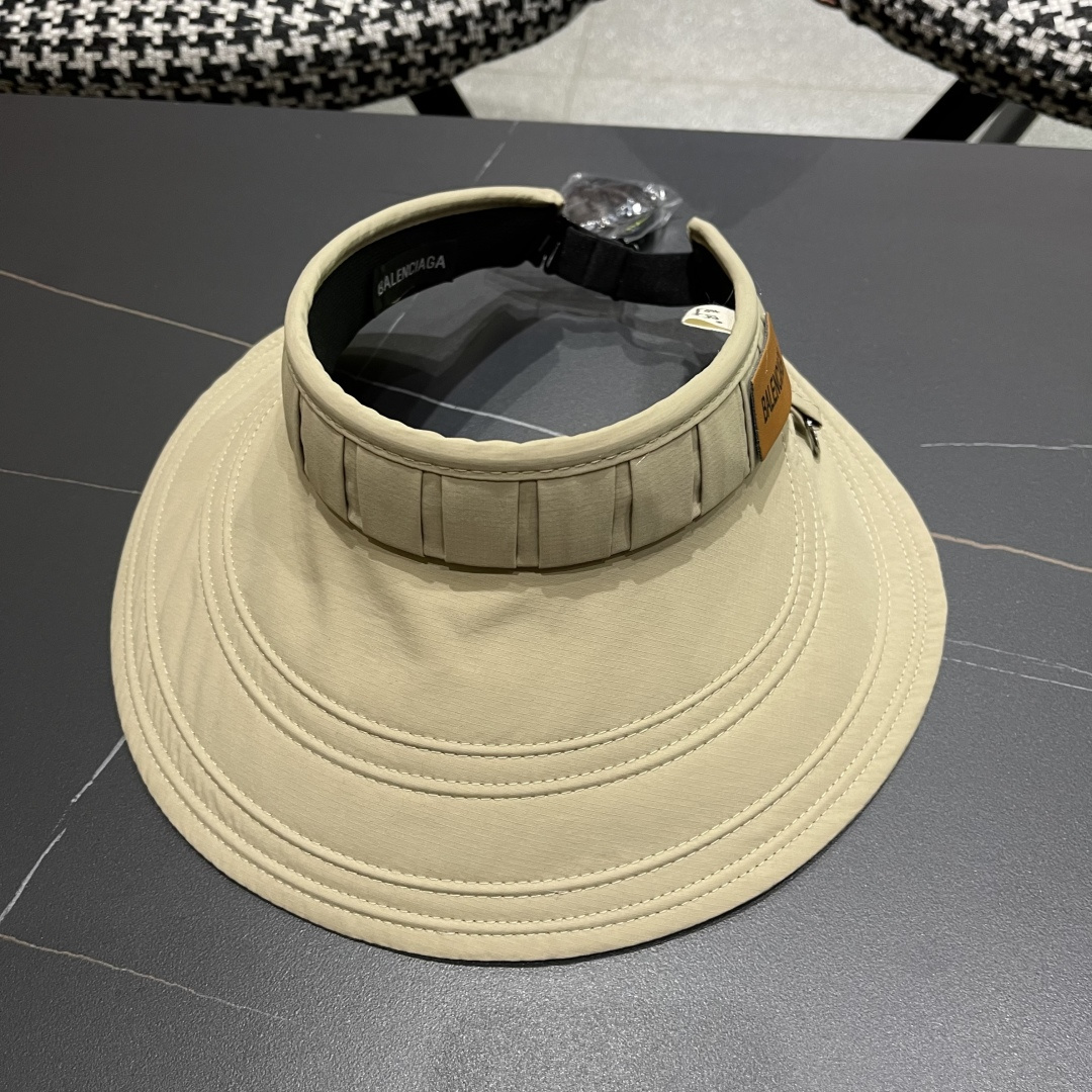  Balenclaga巴黎世家2025韩版时尚褶皱空顶帽女春夏季日系大檐遮
阳防晒可折叠太阳帽