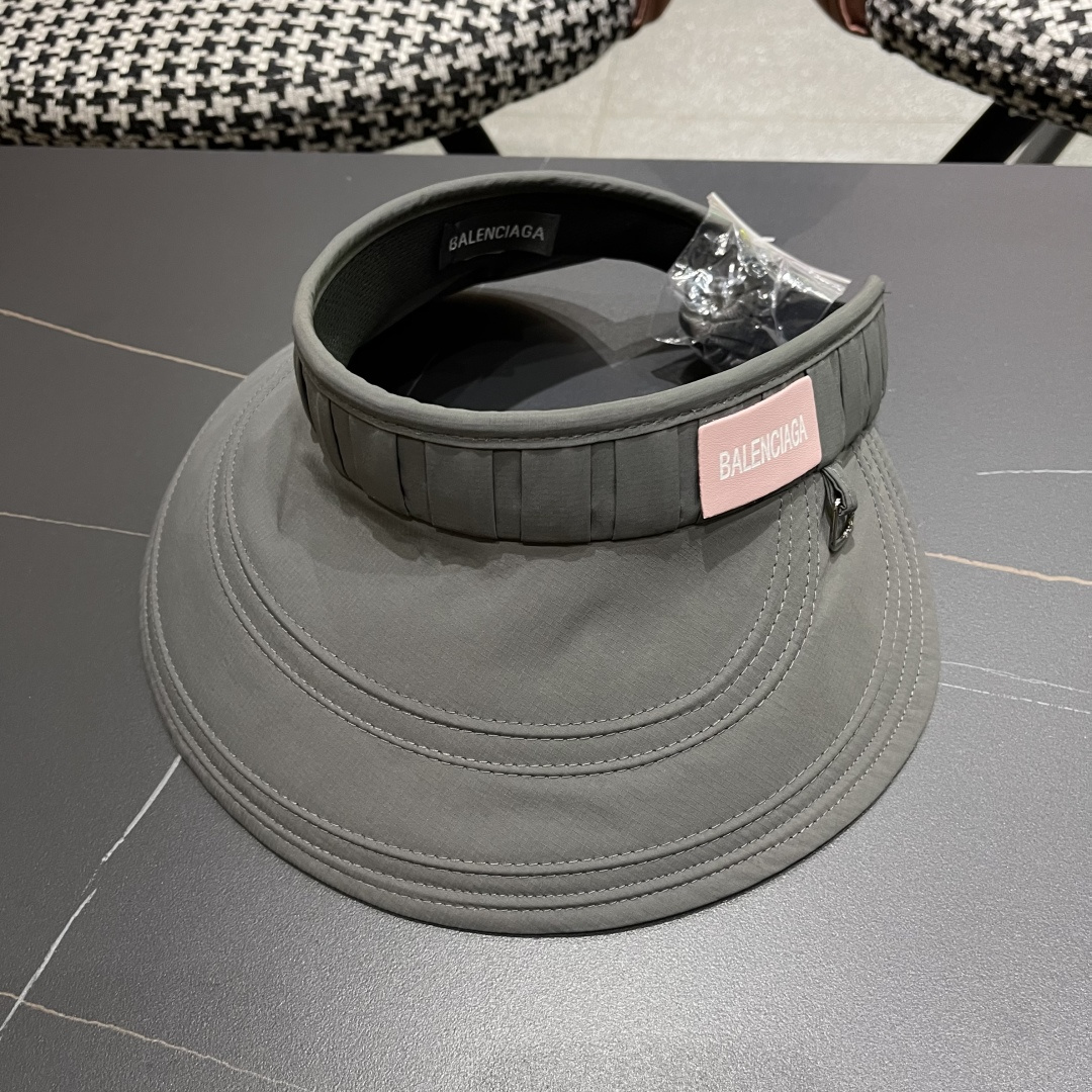  Balenclaga巴黎世家2025韩版时尚褶皱空顶帽女春夏季日系大檐遮
阳防晒可折叠太阳帽