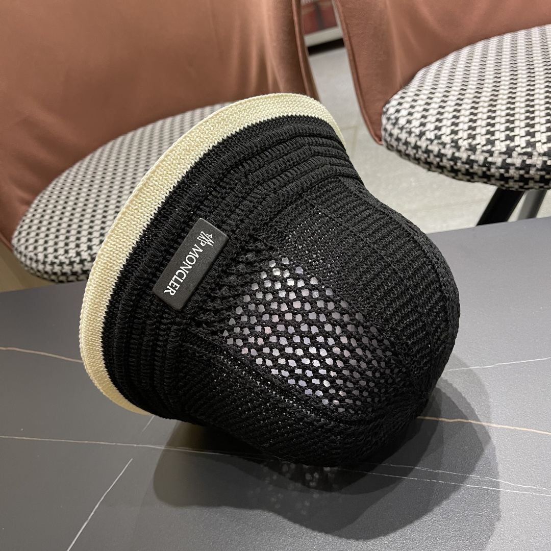  蒙口MONCLER韩版镂空渔夫帽子女春夏季防晒帽镂空透气品
脸小遮阳帽盆帽编织帽