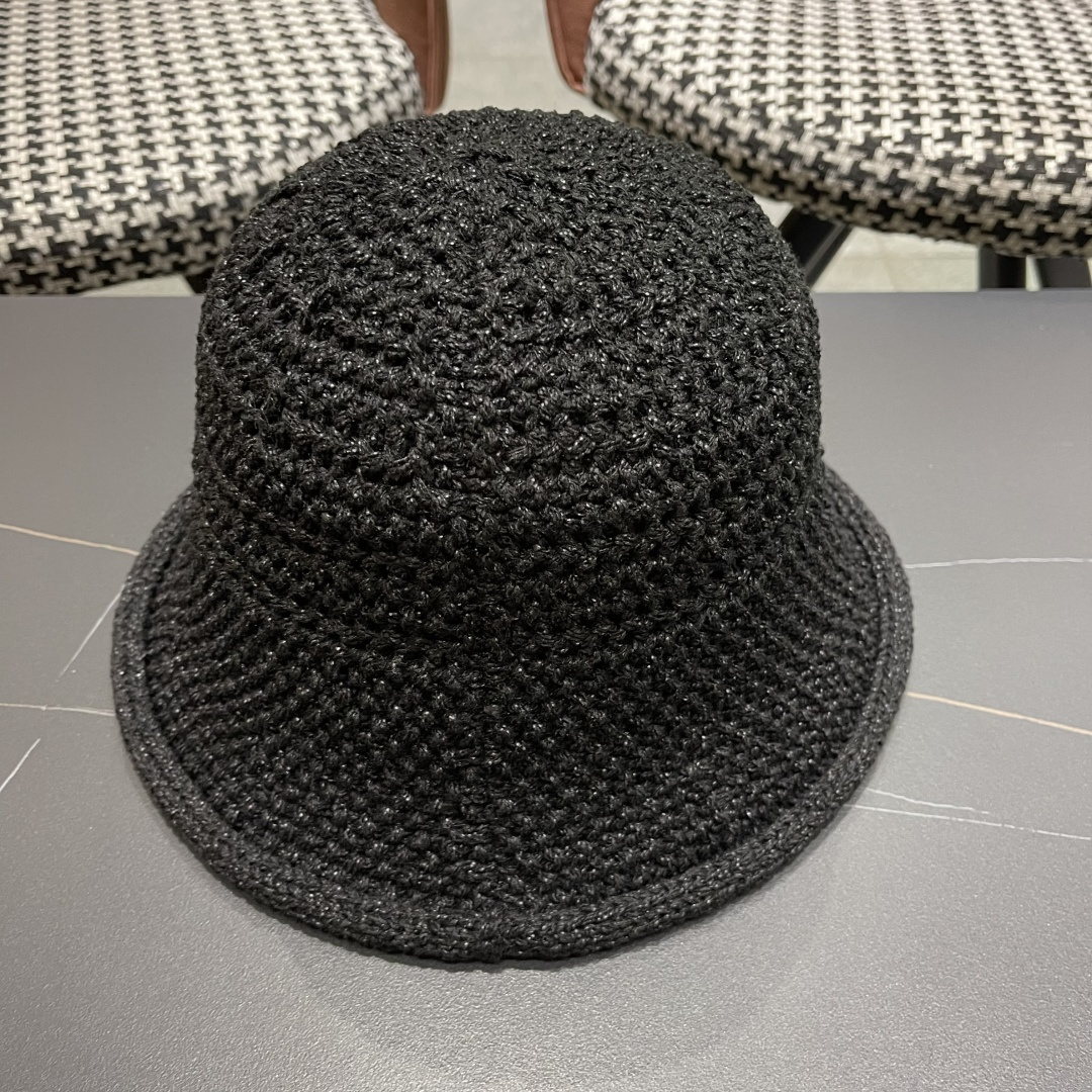  lv路易威登新款钩织卷边渔夫帽子女夏季时尚优雅百搭洋气出
街盆帽透气舒适帽