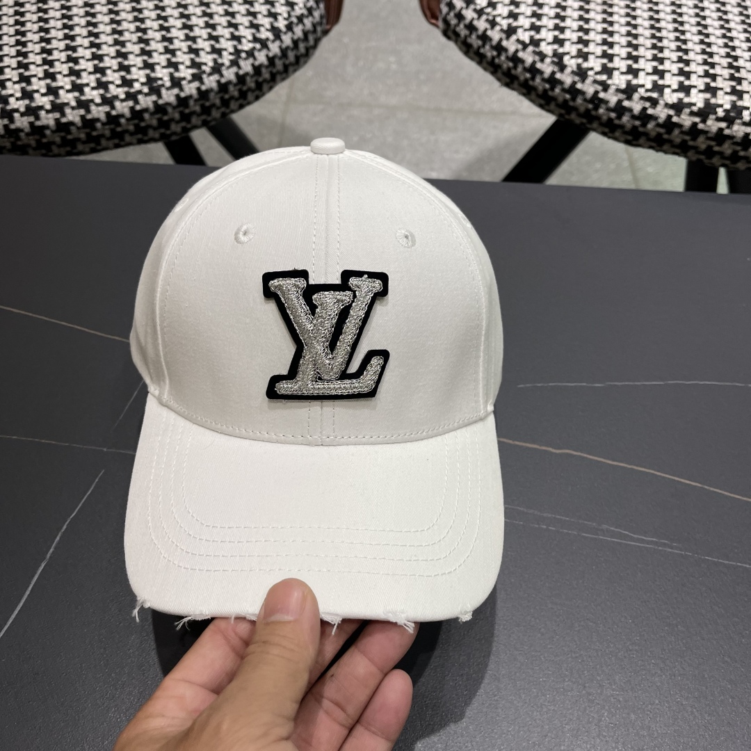  LV路易威登爆款棒球帽  高端大气，百搭款🤗男女通用！