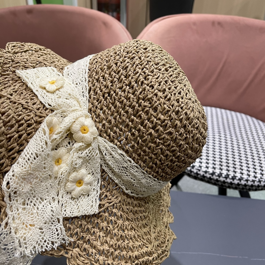  Chanel香奈儿帽子女草帽韩版潮百搭日系夏季薄款透气蕾丝花
边镂空小清新防风绳