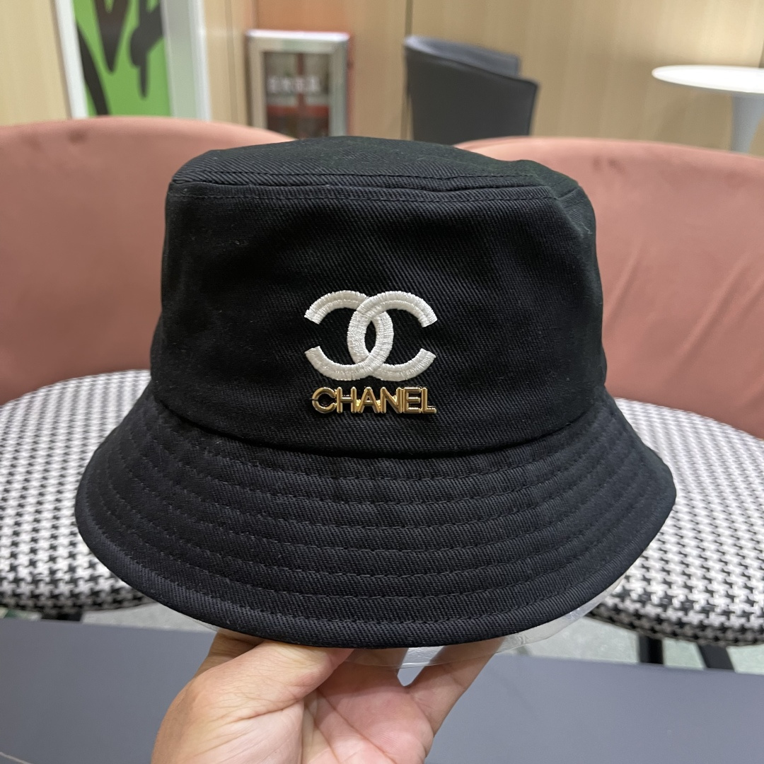 CHANEL 香奈儿2025早春新款原单渔夫帽， 精致純也格调很有感觉，很酷很时尚，专柜断货热门，质量