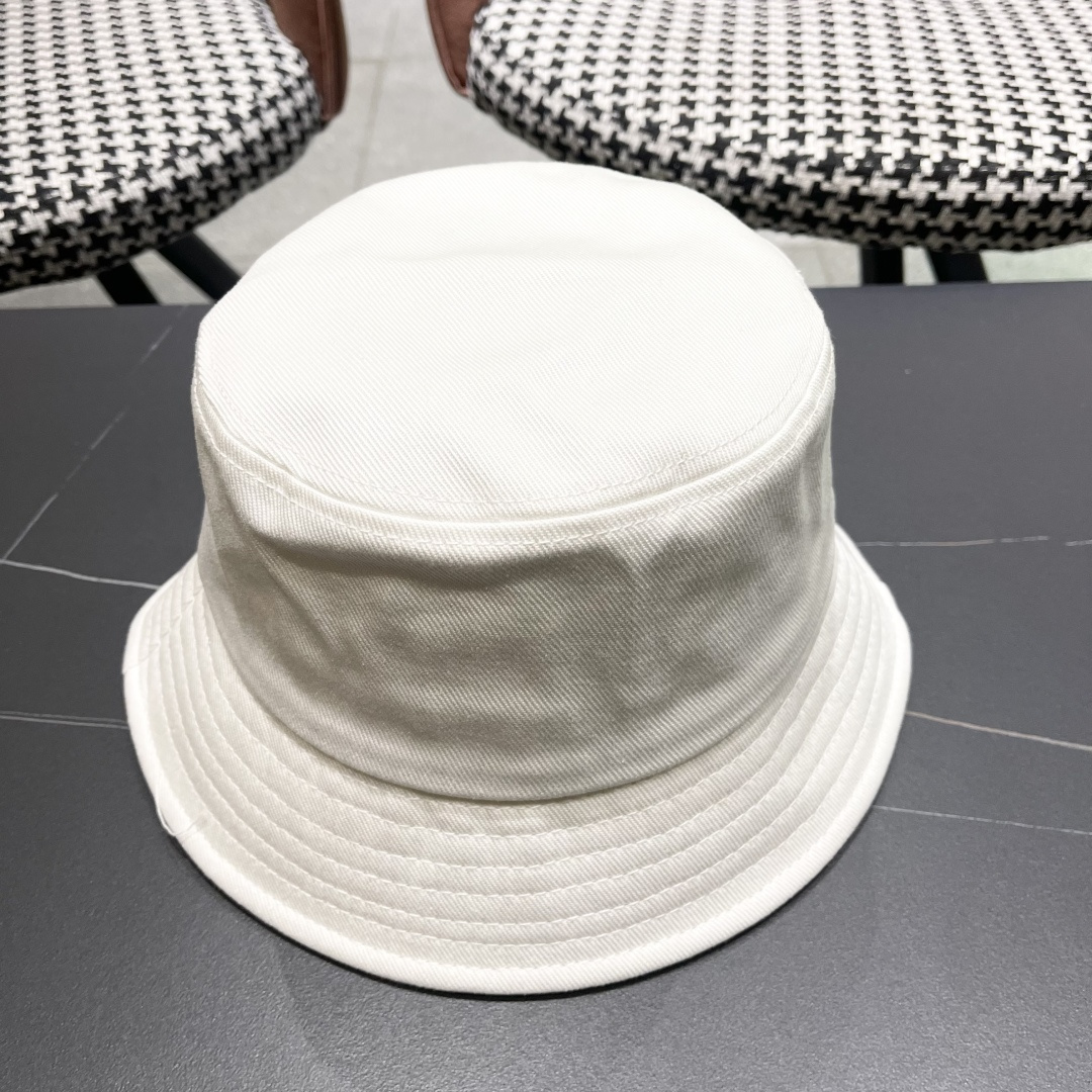  CHANEL 香奈儿2025早春新款原单渔夫帽， 精致純也格调很有感觉，很酷很时尚，专柜断货热门，质量