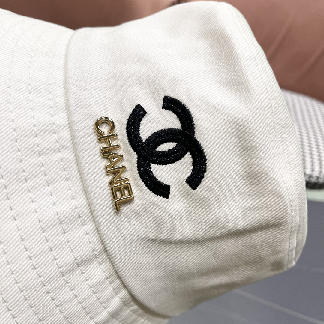  CHANEL 香奈儿2025早春新款原单渔夫帽， 精致純也格调很有感觉，很酷很时尚，专柜断货热门，质量