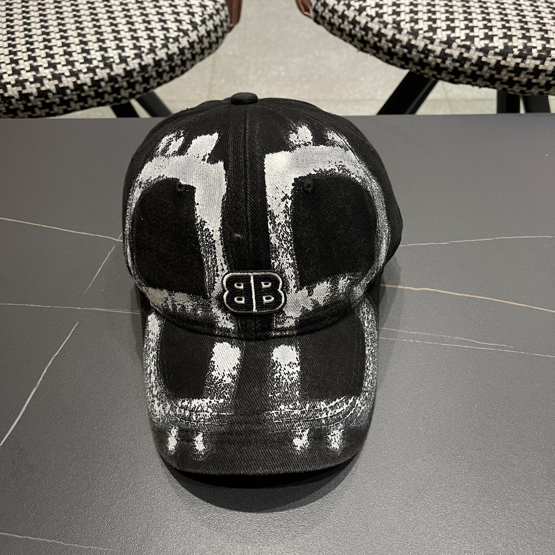  Balenclaga巴黎世家小众涂鸦双B水洗牛仔深顶棒球帽女
显脸小宽檐大头围嘻哈鸭舌帽