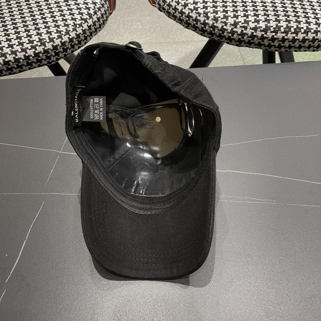  Balenclaga巴黎世家小众涂鸦双B水洗牛仔深顶棒球帽女
显脸小宽檐大头围嘻哈鸭舌帽