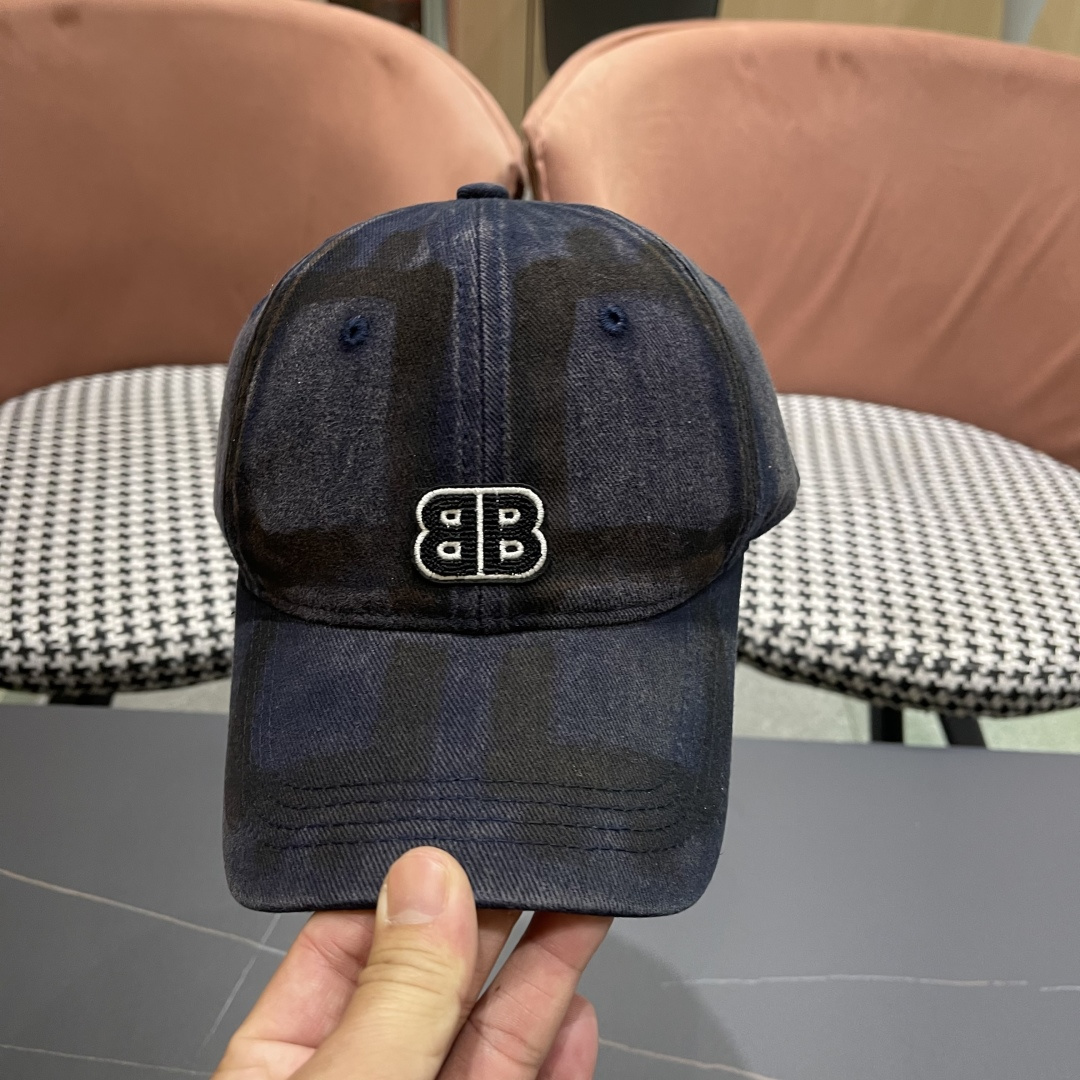  Balenclaga巴黎世家小众涂鸦双B水洗牛仔深顶棒球帽女
显脸小宽檐大头围嘻哈鸭舌帽